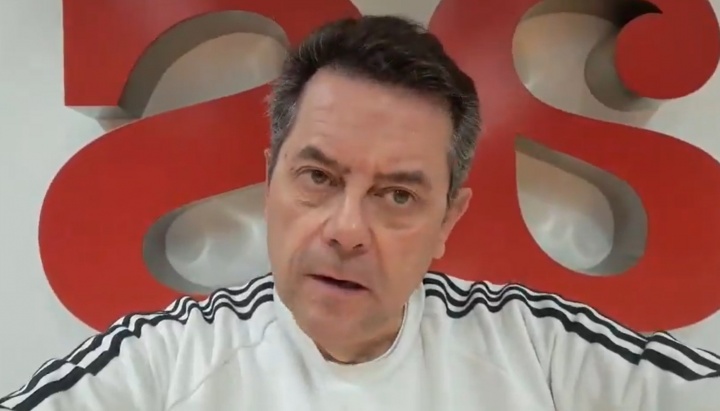 HTH Sports-诺坎普首秀观众六千，龙赛罗评巴萨主场失利：贪图小利终致重大损失