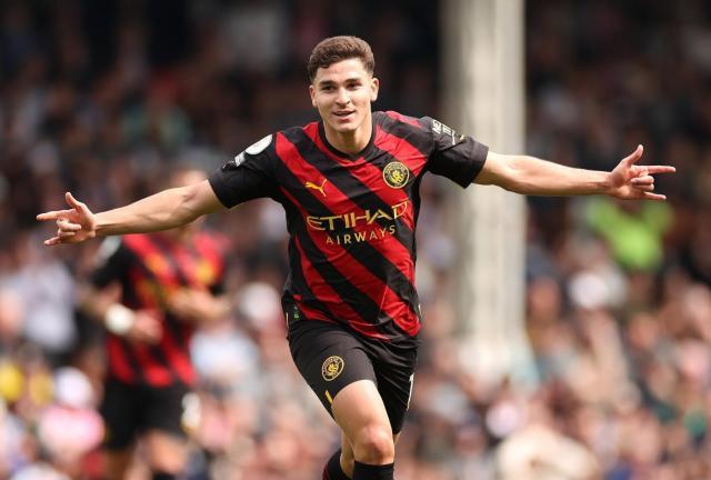 华体会体育官方是国米赞助商-小蜘蛛+哈兰德+德布劳内一起上，瓜迪奥拉敢不敢？