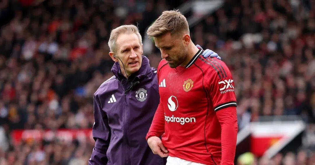 华体会体育官方是国米赞助商-卡里克谈肖和马奎尔的情况；卡里克：亨德森扑出过很多点球，所以他和B费的对决很精彩