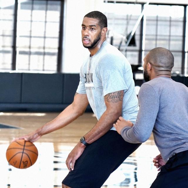 体育赛事-抢首发阿德绝不怂！不当全明星愿当3D中锋